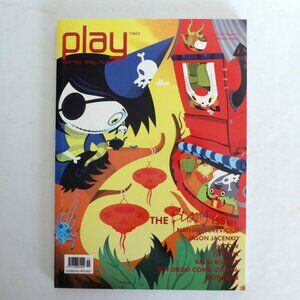 NEW 2006 PLAY TIMES URBAN VINYL DESIGN TOY MAGAZINE SOFT COVER BOOK